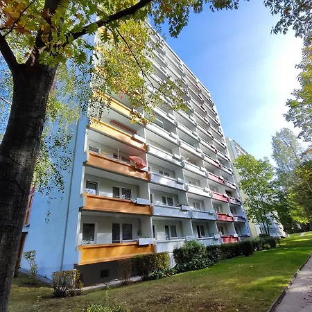 Mit Bodengleicher Dusche, 170m Bis Zur Haltestelle Linie 5 Apartment