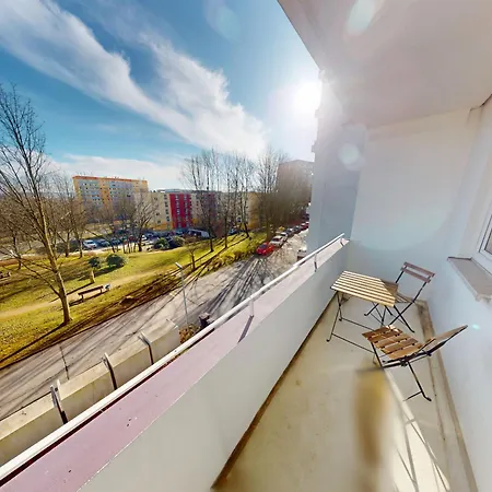 Mit Bodengleicher Dusche, 170m Bis Zur Haltestelle Linie 5, Wlan Lejlighed